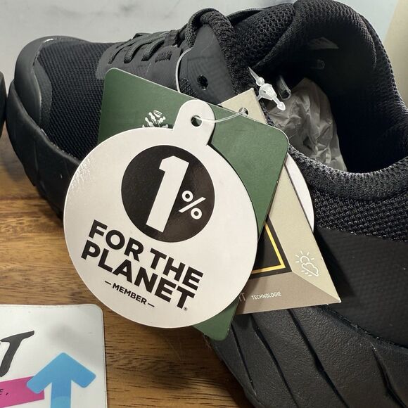 Women’s size 6.5-ICEBUG Arcus BuGrip Triple Black GTX Studded Snow Walking Shoes - Picture 8 of 12